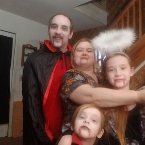 Meet your Posher, Dolores